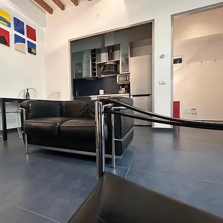 Domus